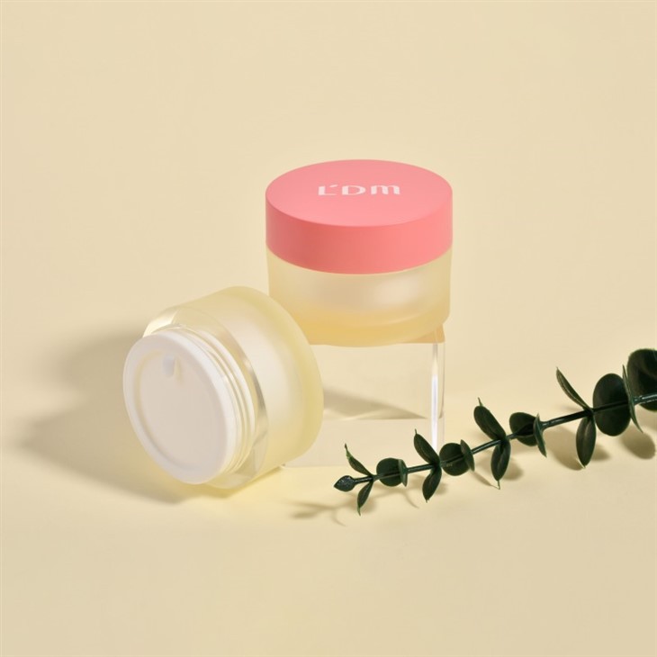 צנצנת מיכל קרם פלסטיק